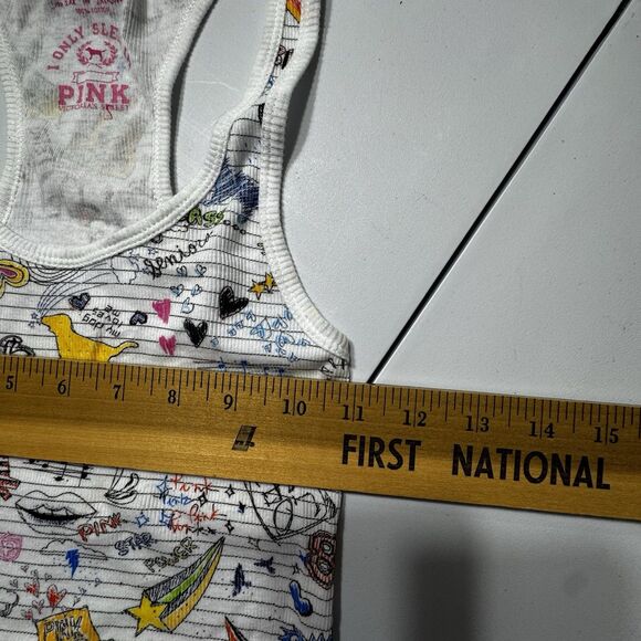 Y2K (2007) VS PINK Grafitti Print Tank Top Size Small EUC Long Length Racer Back - Picture 8 of 12